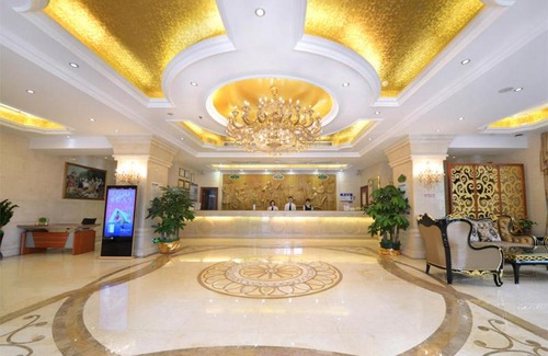 Baiyun Hotel | Budget-Friendly Stay at Vienna Hotel Guangzhou Tonghe