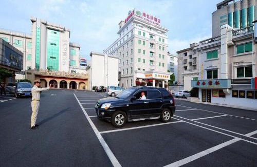 Yuhang District Hotel | Family-Friendly 4-Star Vienna Hotel in Hangzhou Linping