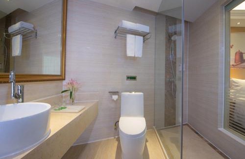 Meizhou Hotel | Discover Vienna Hotel Meizhou Xingning District Plaza