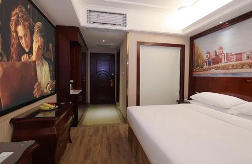Luohu Hotel | Family-Friendly Getaway at Vienna Hotel Shenzhen Shuiku