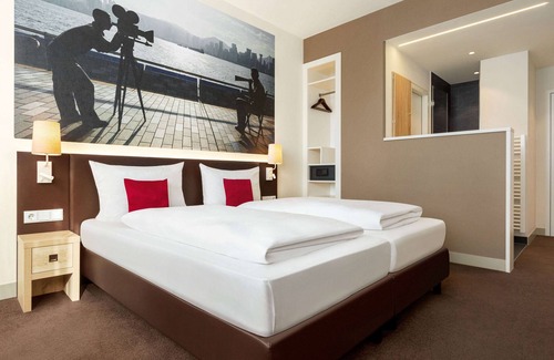 St. Vinzenz Hotel | Discover Comfort at Vienna House Easy by Wyndham München