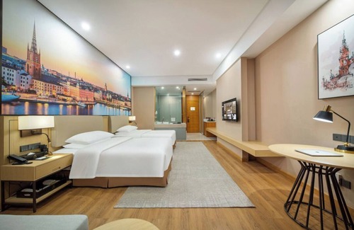 Shenzhen Hotel | Budget-Friendly Stay at Vienna International Hotel Shenzhen