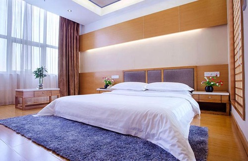 Songgang Hotel | Discover Vienna International Hotel in Shenzhen's Wanzhao Square