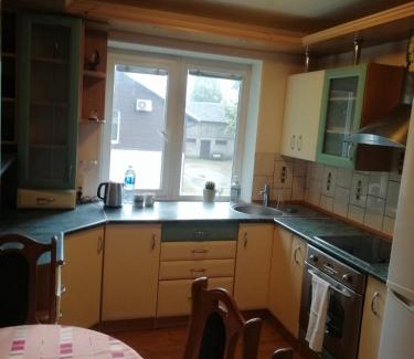 Kintai Apartment | Cozy One-Bedroom Apartment - Family-Friendly Stay