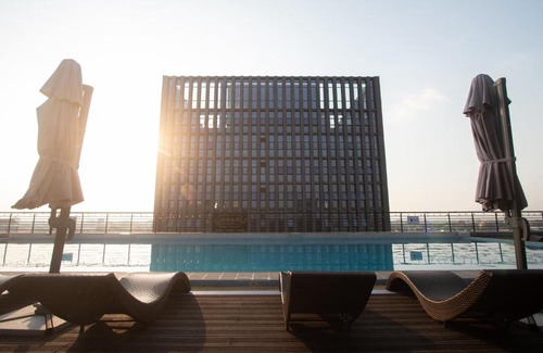 Vientiane Hotel | Discover Vientiane Mekong Hotel: 4-Star with Pool & Breakfast