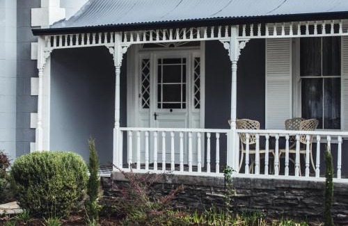 Loxton House | Family-Friendly Vier Seisoene Gastehuis - A 4-Star Retreat