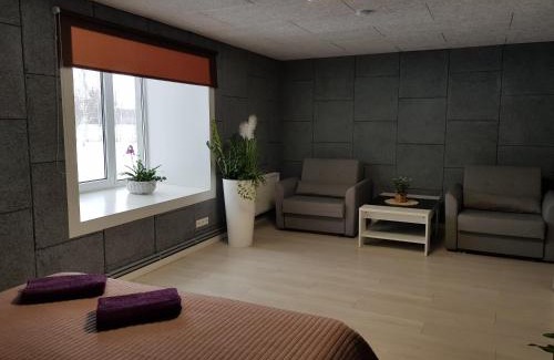Markalne Hotel | Discover Viesu māja Vālodzes: Rated 9/10 with Hot Tub!
