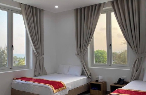 Tuy Phong Hotel | Viet Huong Hotel
