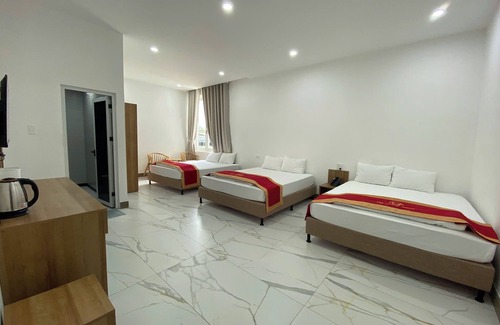 Tuy Phong Hotel | Viet Huong Hotel