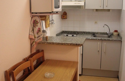 Vieux-Boucau-les-Bains Apartment | Discover Vieux Boucau: Beachfront Oasis with Pool & Spa