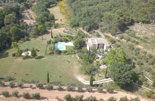 Cucuron House | Vieux mas Isolé et Rénové Dans le Luberon