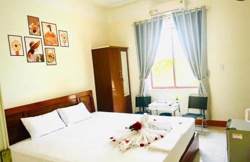 Dong Hoi Hotel | Discover Nhat Le Beach Hotel with Oceanfront Bliss