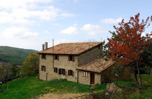 Vivo dʼOrcia Apartment | Relaxing Stay with Monte Amiata Views at Agriturismo La Piaggia