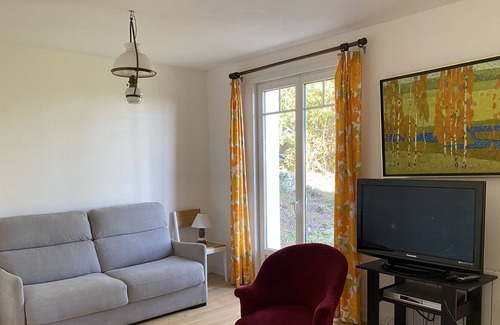 Pont-l'Abbe House | VIEW of the ARM of the SEA, quiet, top location.