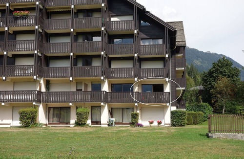 Chamonix City Centre Apartment | Remarkable Mont-Blanc Views at Chamonix Slopes Hotel