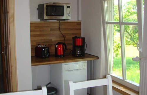 Polchow Apartment | Secluded Retreat with Ocean View by Großer Jasmunder Bodden