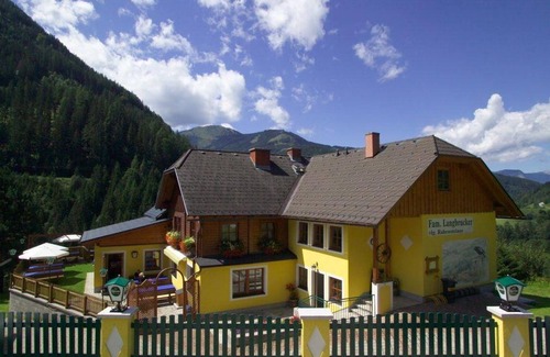 Grosssoelk Cottage | Mountain Views Await at Pension Langbrucker - Pet Friendly