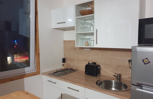 Le Treport Apartment | Oceanfront Getaway with Sea and Cliffs View, Rated 9/10