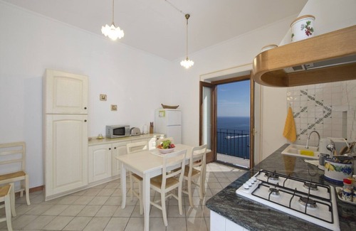 Positano Villa | Seaside Retreat in the Heart of Positano - 10/10 Rating!