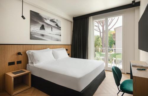 Numana Hotel | Relax at View Place & Spa: 5-Star Oceanfront Escape