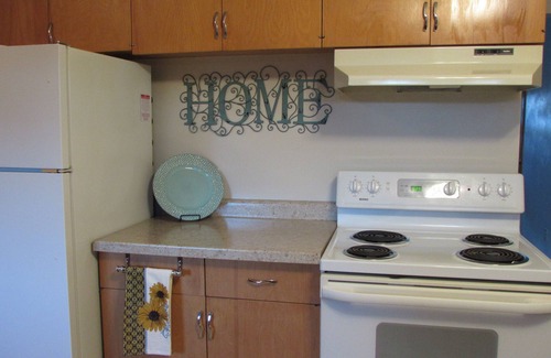 Bellevue House | Scenic Mississippi River Views with Family-Friendly Amenities