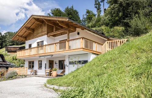 Holdernach Apartment | Family-Friendly VIEW4TWO: Top-Rated Chalet in Zillertal
