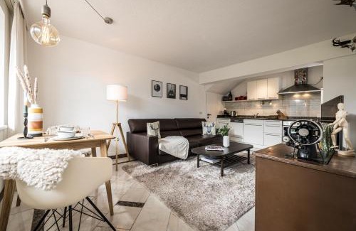 Holdernach Apartment | Family-Friendly VIEW4TWO: Top-Rated Chalet in Zillertal