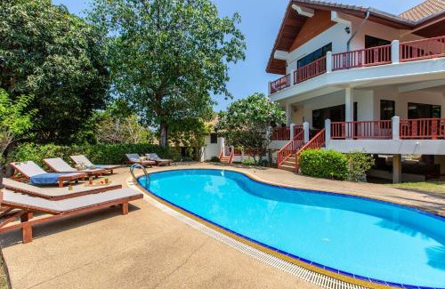 Plai Laem Villa | Pet-Friendly Viewpoint Residence with Oceanfront Pool