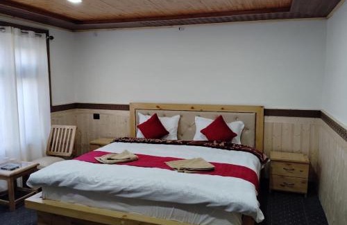 Leh House | Viewpoint Zamta Residency Merak