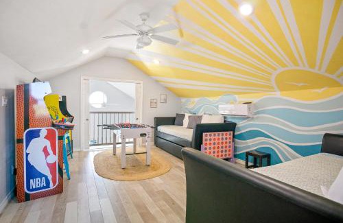 Port Bolivar House | Family-Friendly Oceanside Retreat with Private Beach Access