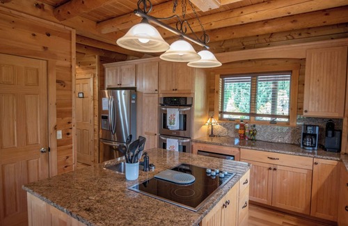 Sparta Cabin | Ideal Retreat with Views, Fenced Yard & Fire Pit Near River