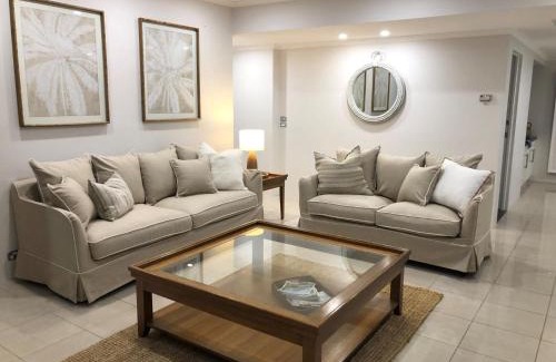 Shoal Bay Apartment | Experience Breathtaking Ocean Views at Shoal Bay Penthouse