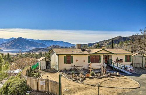 Wofford Heights House | Mesmerizing Views Await at Our 4-Star Hotel!