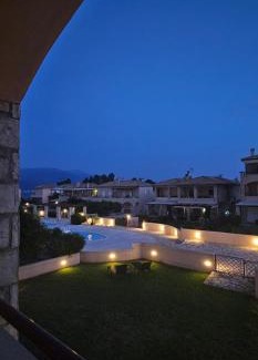 Platanitis Villa | Relax at Viggas: Top-Rated Oceanfront Retreat in Nafpaktos