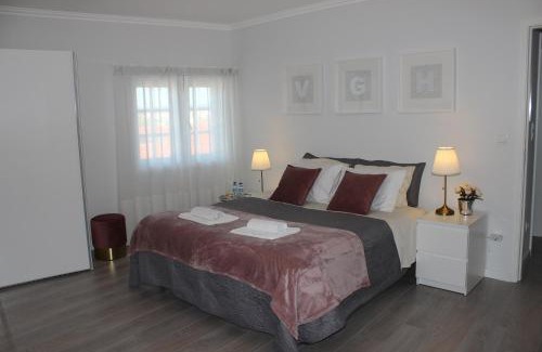 Viseu Apartment | Vigia's Guest House: Family-Friendly Stay with Top Ratings