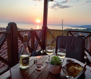 Neos Marmaras House | Vigla Ias: Guest Rated 10/10 with Breakfast & Hot Tub