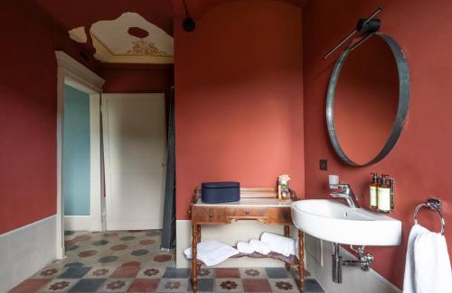 Santo Stefano Belbo House | Experience Vigne di Fagnano 1709 Eco Relais with Ocean Views