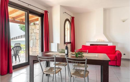 Alghero House | Discover Blue Villa: Family-Friendly with a Pool and Kitchen