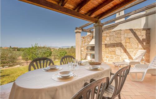 Alghero House | Family-Friendly Villa 4 with Pool Access and Comfort