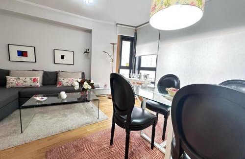 Vigo Apartment | VIGO CENTRO: Guest Rated 9.5 with Pet-Friendly Amenities