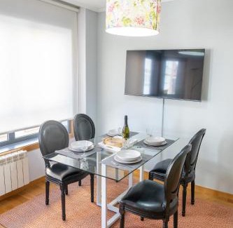 Vigo Apartment | VIGO CENTRO: Guest Rated 9.5 with Pet-Friendly Amenities