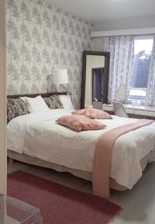 Espoo Apartment | Viherkallio Two-Room Apartment with Kitchen & Balcony