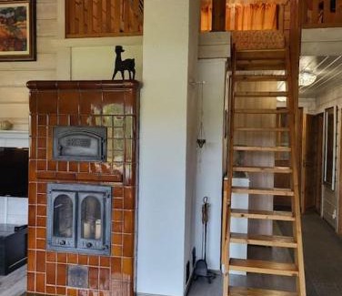 Lotjola Ski Chalet | Viihtyisä huvilamökki Saimaan rannalla