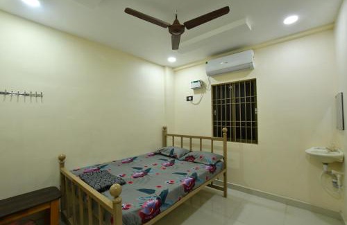 Tiruvannamalai Hotel | Elegant Vijay Balaji Mahal A/C - Family-Friendly Retreat