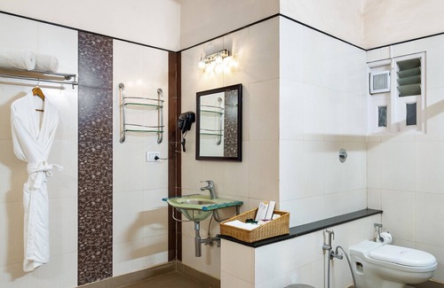 Kamalapur Hotel | Experience Vijayshree Resort and Heritage Village Amenities