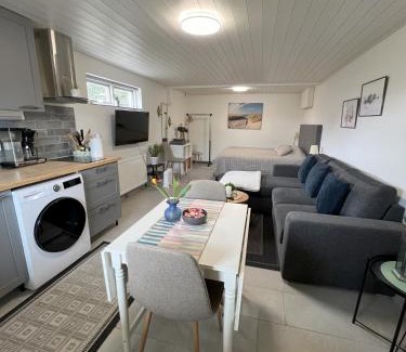 Listarum Apartment | Vik Österlen: Pet-Friendly Hotel with Oceanfront Views