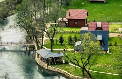 Republika Srpska House | Pet-Friendly Retreat at Vikendica Mia - Rated 9.1/10!