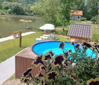 Milici House | Vikendica Mihic: Family-Friendly Stay with Oceanfront Views