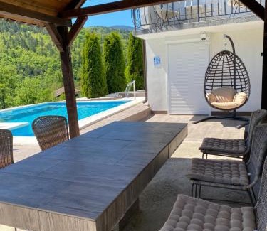 Rogatica House | Pet-Friendly Vikendica with Pool and Ocean Views