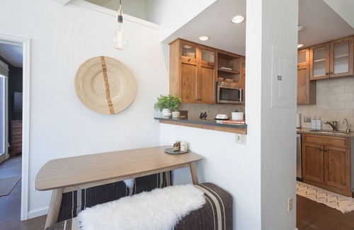 Telluride Condo | Viking Vista 309: Ski, Soak, and Unwind with Family Fun